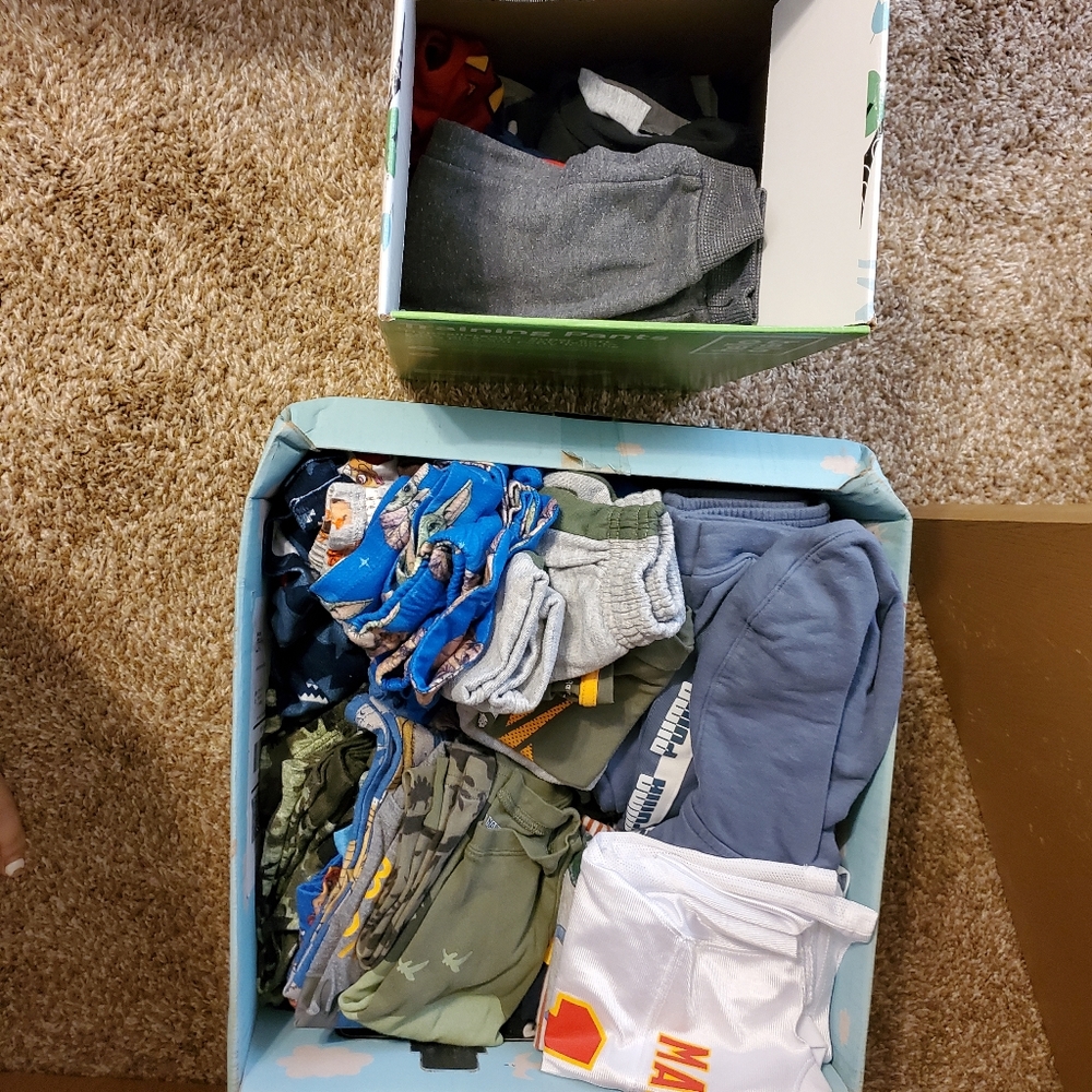 3T boys winter and summer clothes & pjs!
